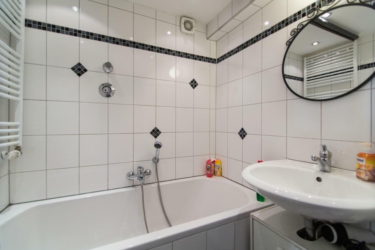 Oldtown Apartment Andreasstrasse Ντίσελντορφ Εξωτερικό φωτογραφία